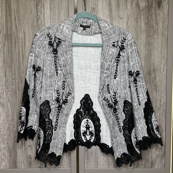 Alberto Makali Linen Top Embroidered Lace Size 4 - Picture 1 of 7